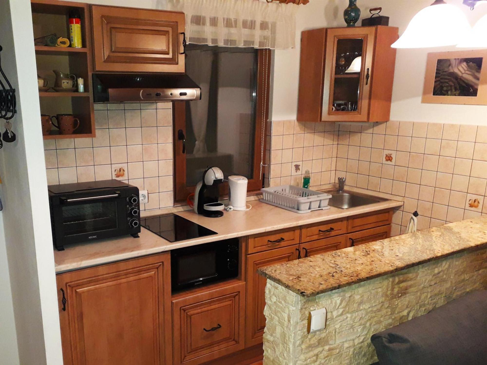 Cseresznyevirag Vendeghazak Kovagoszolos Pokoj fotografie